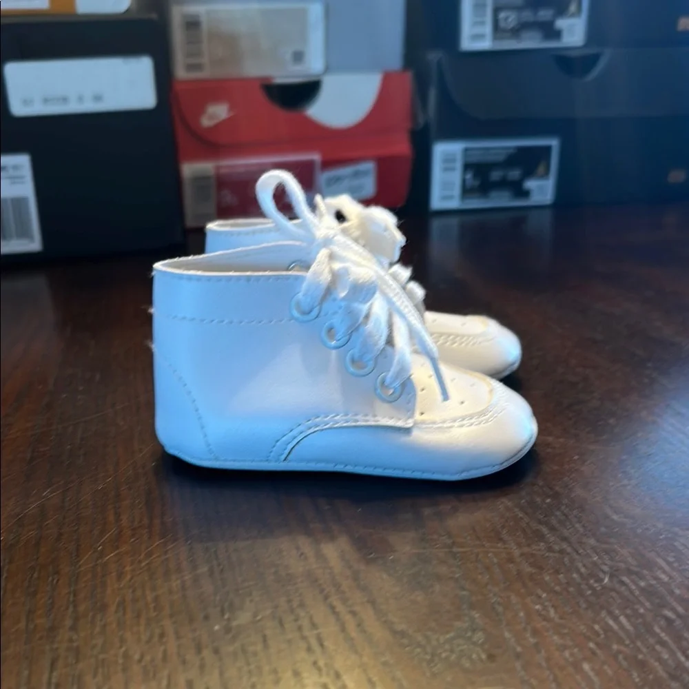 White Baby Dress Shoes Infant Christening Baptism Lace Up Size 2